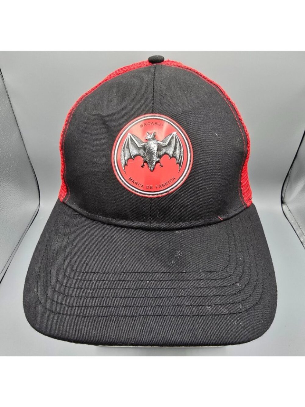 Bacardi Marca De Fabrica Bat Logo Red & Black Mesh Snapback Hat *Fair Condition - Picture 3 of 11